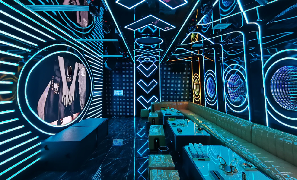 开封KTV(索菲特店)招聘包厢商务礼仪,(不挑人）
