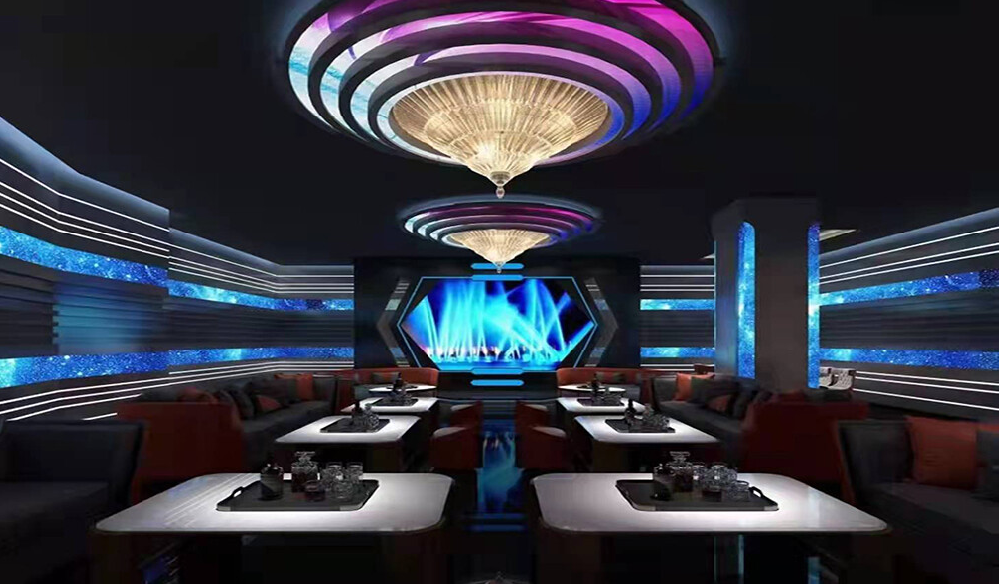 开封夜总会招聘网：夜店女人对你有暗示吗